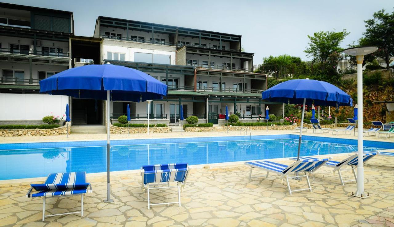 Vila Rina At Aquamarine Residence วญอเรอ ภายนอก รูปภาพ